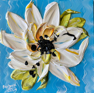 12x12 Modern Sculpted Flower